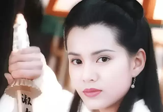 李莫愁临终现身杨过面前原因考据:古墓夜抱与郭襄照护细节 _ 相关图片 李莫愁临终现身杨过面前原因考据:古墓夜抱与郭襄照护细节 _ 相关图片