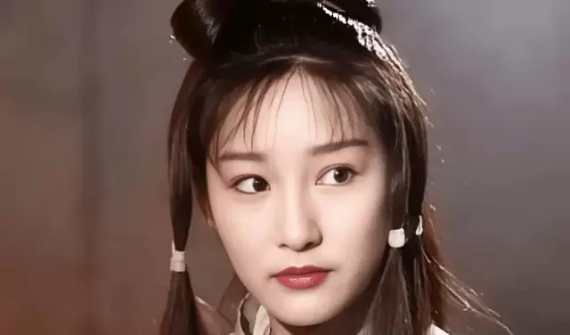 李莫愁临终现身杨过面前原因考据:古墓夜抱与郭襄照护细节 _ 现场图 李莫愁临终现身杨过面前原因考据:古墓夜抱与郭襄照护细节 _ 现场图