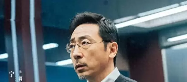 《她的盛焰》六集空降播出，马思纯宁理袁姗姗三搭飙戏 _ 资讯配图