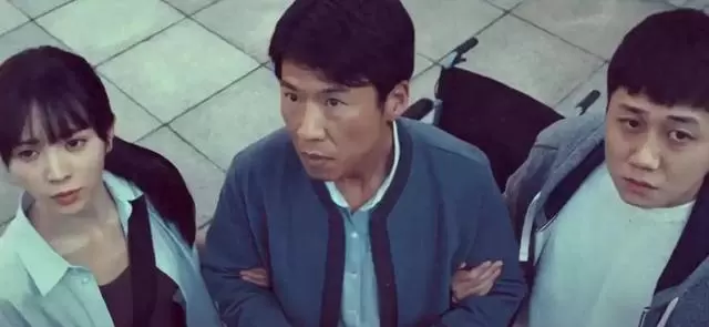 《低智商犯罪》真凶浮出水面：朗博图连杀卢正叶剑，周卫东为幕后保护伞 _ 资讯配图