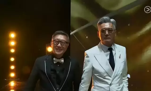梁家辉获金像奖后片酬升至1200万港元，廖子妤凭《赎梦》封影后 _ 现场图