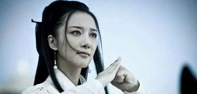 李依晓分饰朱曼娘与虞姬展现剧抛脸实力 _ 现场图